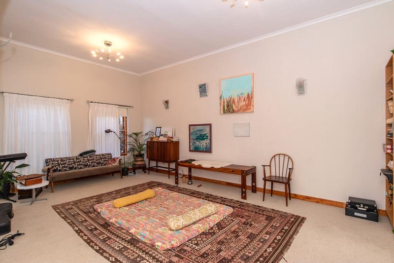 5 Bedroom Property for Sale in Fish Hoek Western Cape